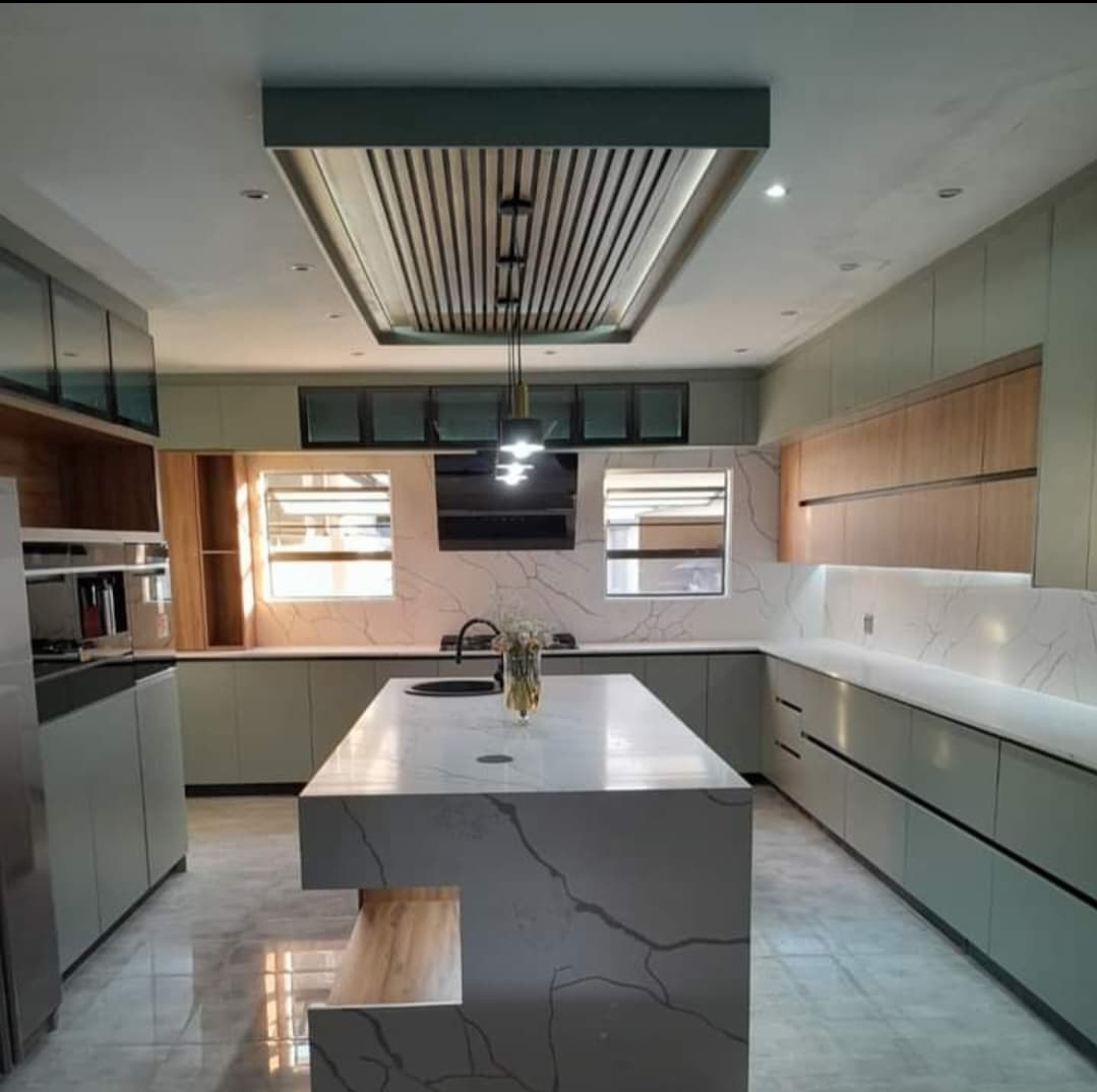 Modern custom kitchen cabinets with handleless design installed in Johannesburg by Elite Wood Works